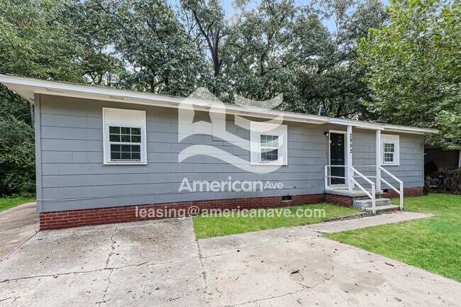 Foto del edificio - 2952 Woodside Dr