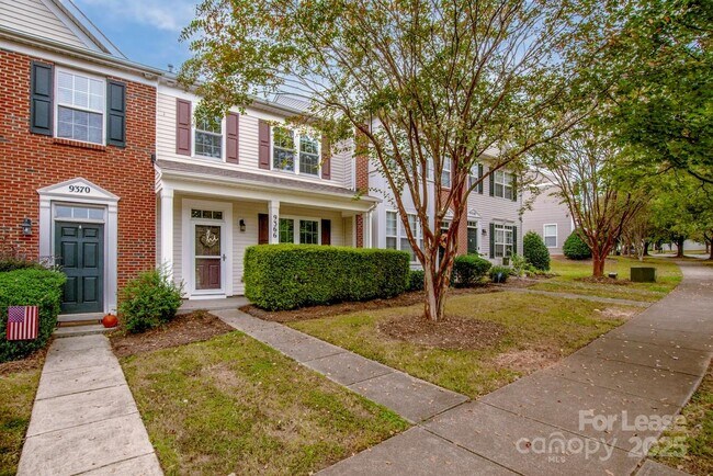 Foto del edificio - 9366 Greenheather Dr