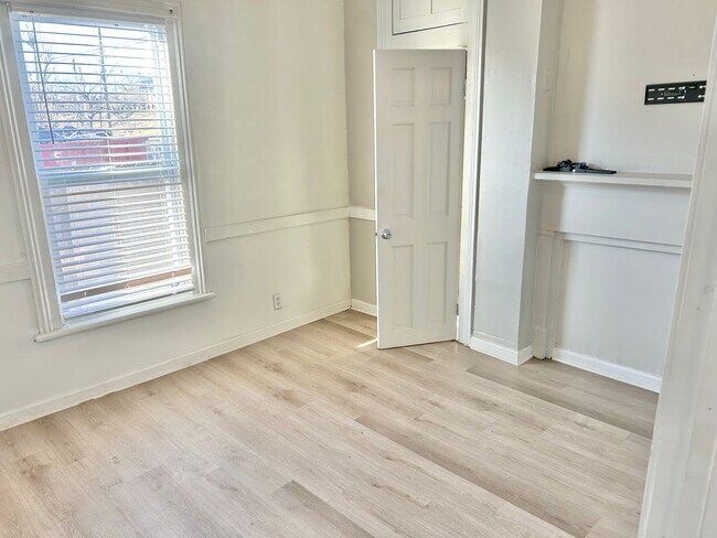 Foto del edificio - 2BR/1BA Home-Sweet-Home