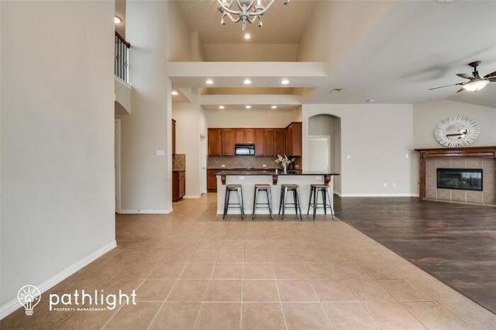 Foto del edificio - 9704 Mcfarring Drive, Fort Worth, TX, 76244