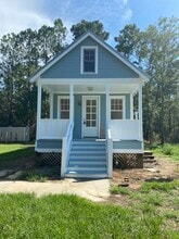 Building Photo - 6183 W Grenada St