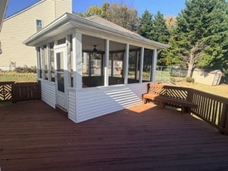 Salón acristalado - 4410 Tuskeegee Pl