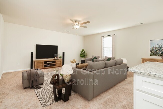 Building Photo - 4502 Hazelburn Dr
