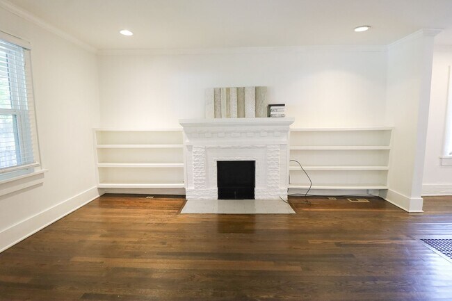 Foto del edificio - Midtown 2-bed, 2-bath Available Mid August!