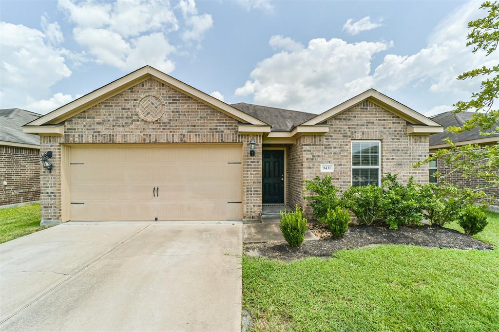 Foto principal - 9431 Calm Amber Dr