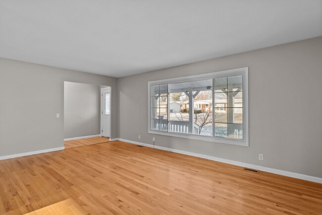 Foto del edificio - 1490 Ranchwood Dr
