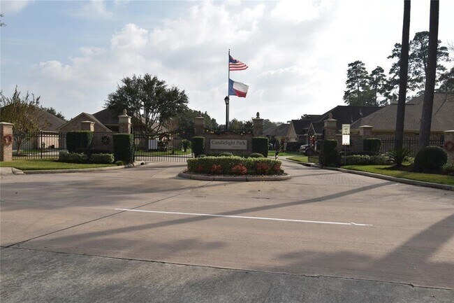 Foto del edificio - 18723 Candle Park Dr