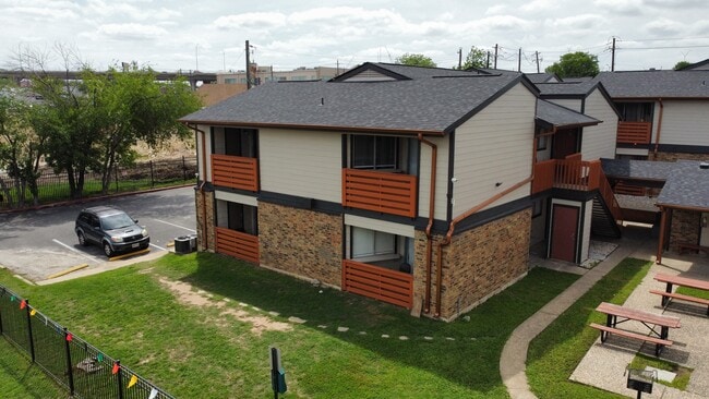 Building Photo - Harmony Apartments