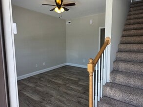 Building Photo - 103 Townview Dr