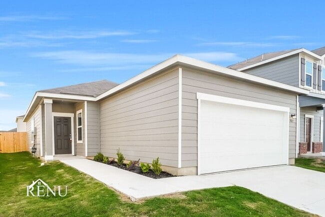 Building Photo - 5027 Firefly Hls