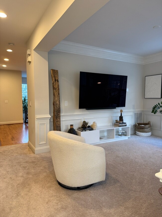 Photo - 6933 Stanwick Square Townhome