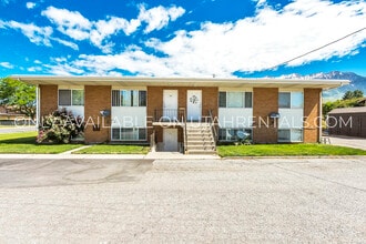 Building Photo - 522 N 200 E