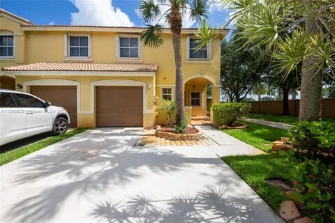 Photo - 16801 SW 1st St Townhome