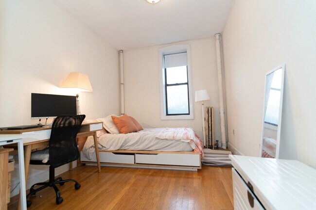 Foto del edificio - 1340 Commonwealth Ave., #6