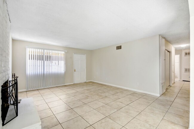 Foto del edificio - 13874 McDonnell St