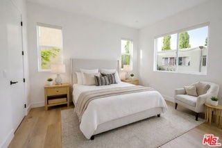 Foto del edificio - 11241 Morrison St