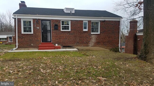 Building Photo - 4117 Ellis St