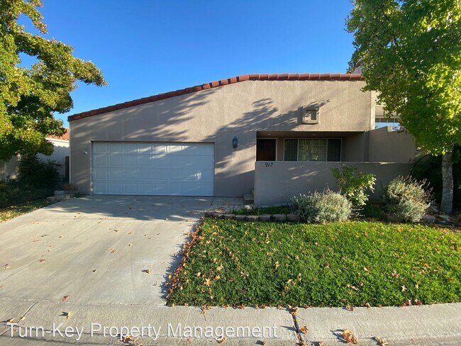 Building Photo - 2 br, 2 bath House - 917 Patria Cir