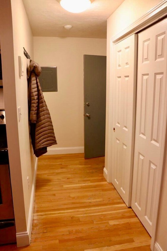 7 Mortimer Pl Unit 1, Somerville, MA 02145 Condo for Rent in