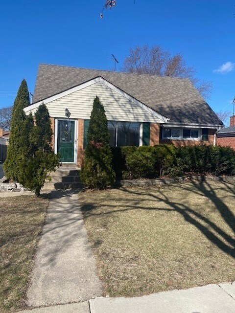 Foto del edificio - 312 N Reuter Dr