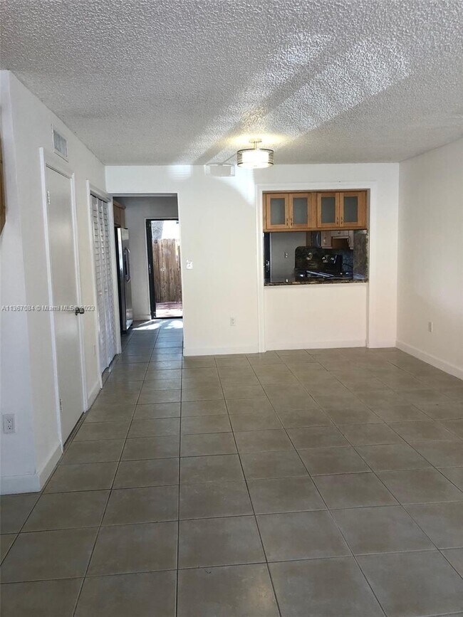 7797 SW 102nd Ln, Miami, FL 33156 Townhome Rentals in Miami FL