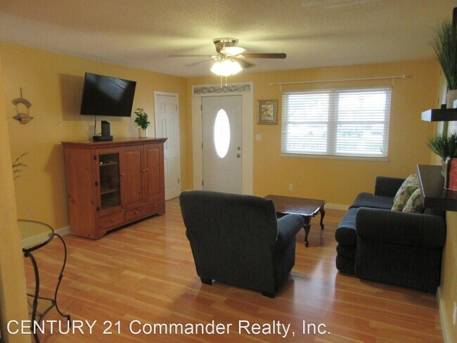 Foto del edificio - 4 br, 2.5 bath House - 104 Manistee Dr.