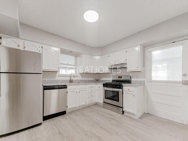 Foto del edificio - Charming 2 Bedroom in St. Louis!