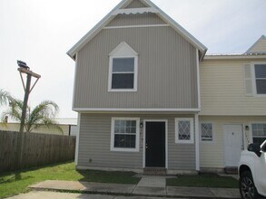 Building Photo - 1513 Bob Loftin Rd