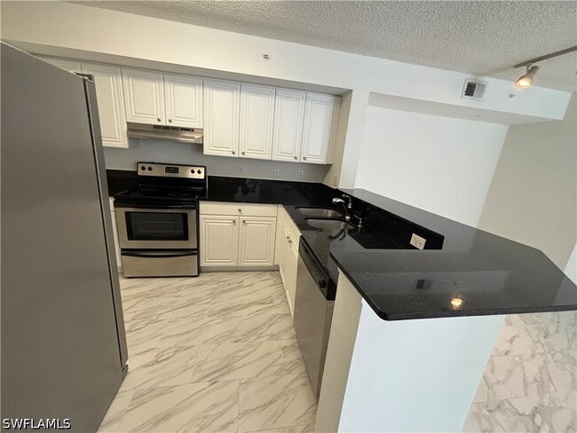 Building Photo - 8265 Ibis Club Dr