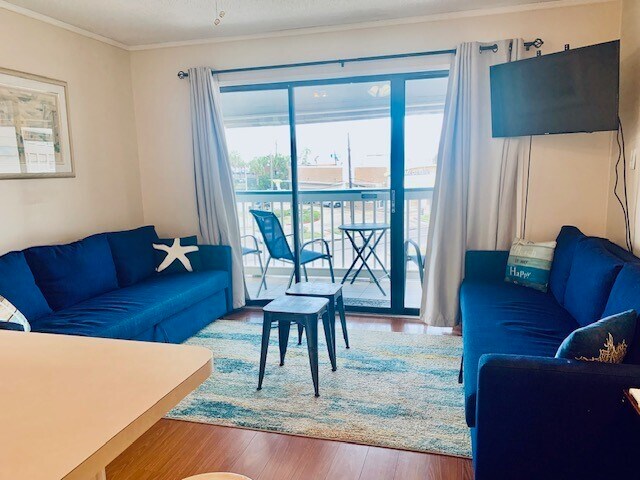 Foto principal - 6102 Seawall Blvd