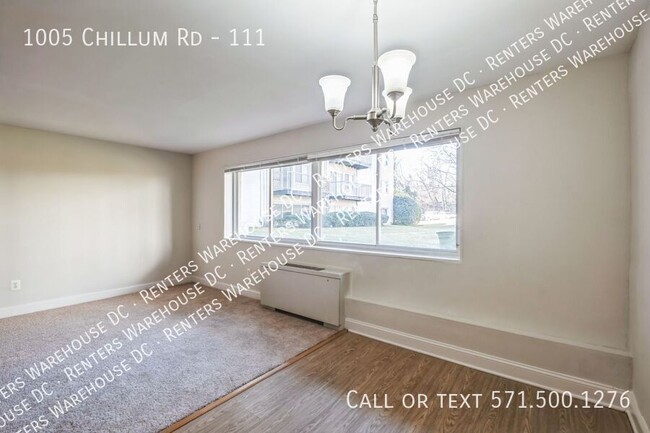 Building Photo - Fresh and Updated 1Bd/1Bth condo!  Availab...