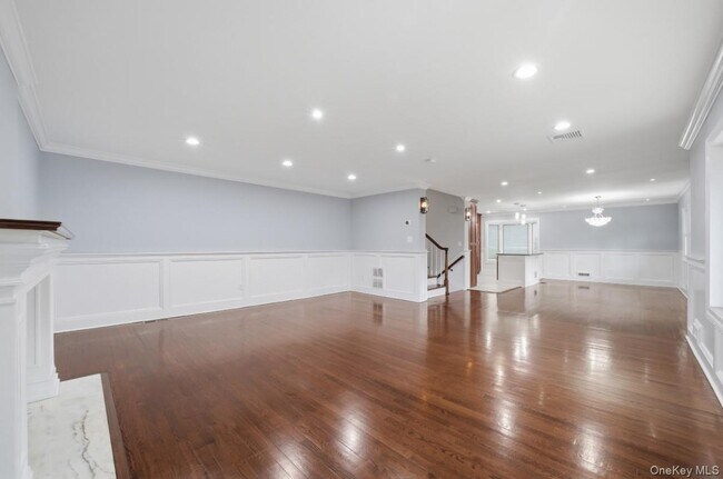 Foto del edificio - 87 Woodlawn Ave