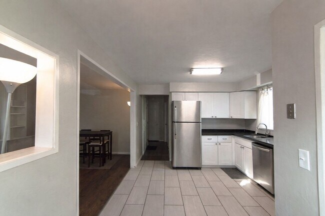 Foto del edificio - 605 S Aurora St