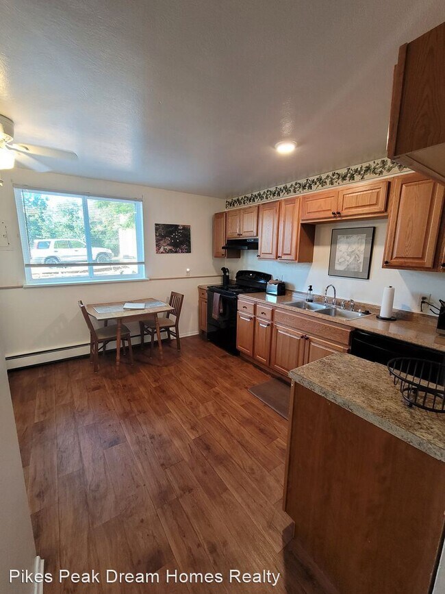 Building Photo - 2 br, 1 bath House - 1203 Darby Street #1