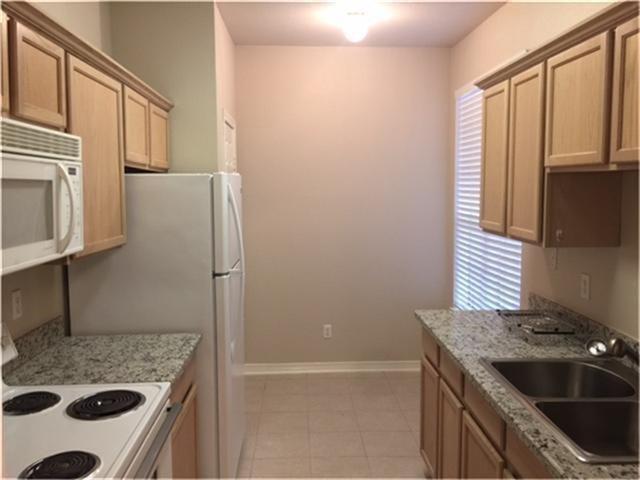 Foto del edificio - 2255 Braeswood Park Dr