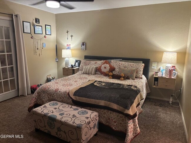 Foto del edificio - 3477 Angel Face St