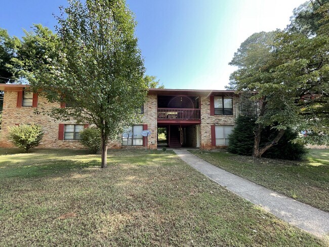 Foto del edificio - 3502 Penny St SW