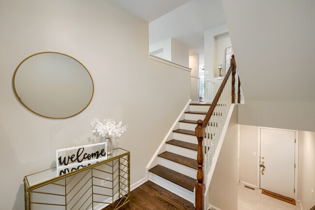 Foto del edificio - 5630 Cambridge Way