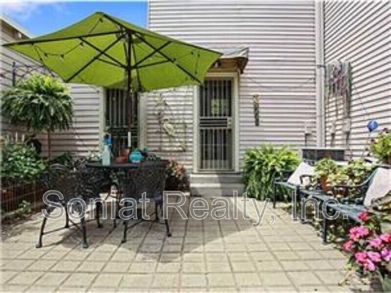 Foto principal - 4711 Laurel Street