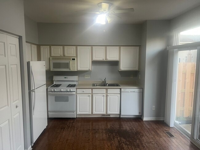 Building Photo - 759 Shannon Dr