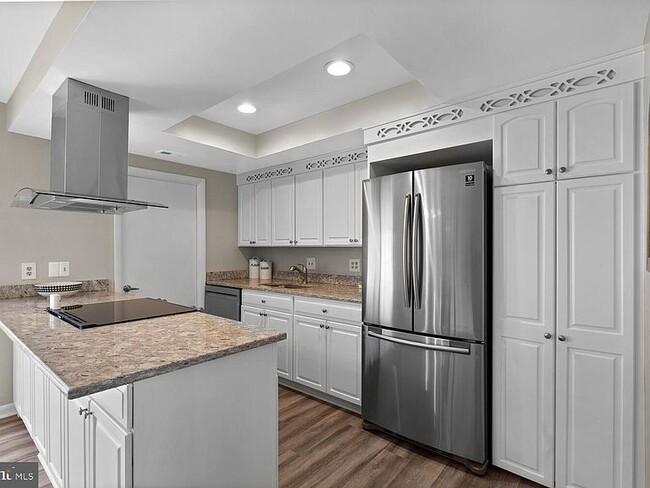 Building Photo - 3512 Fiske Terrace