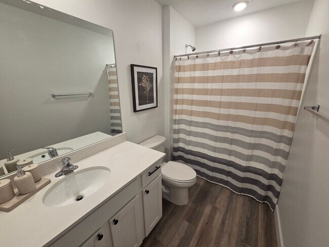 Foto del edificio - 3294 E Elkhorn Ln