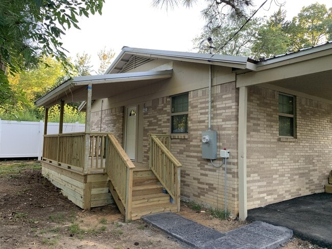 Foto del edificio - 10588 State Hwy 64