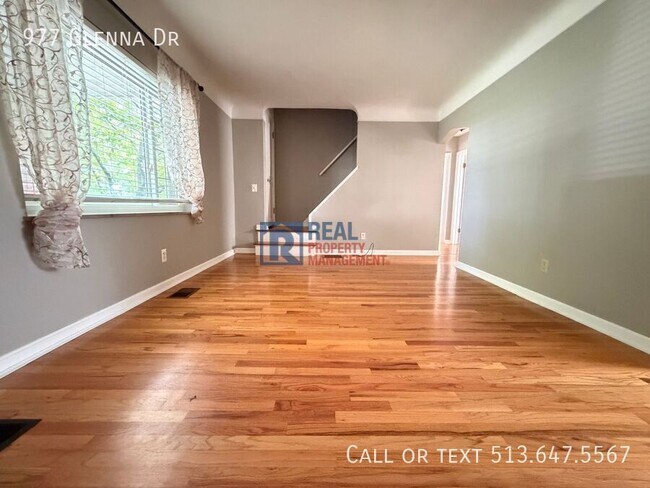 Foto del edificio - 977 Glenna Dr