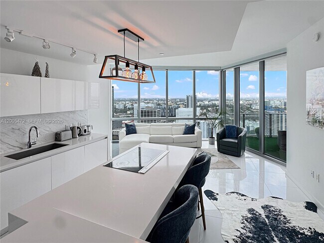 Foto del edificio - 851 NE 1st Ave