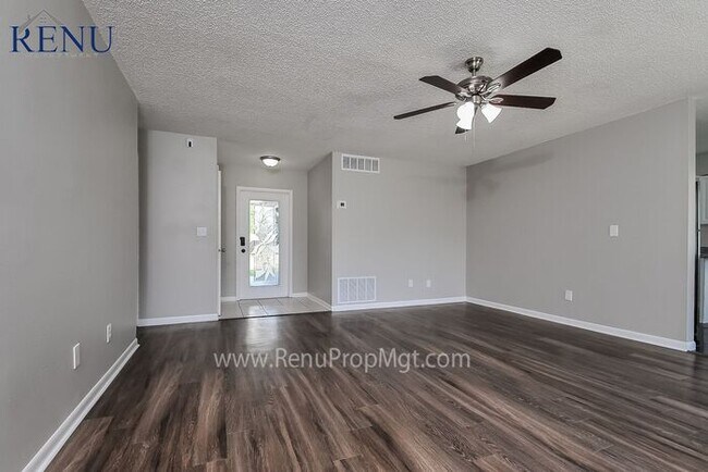 Building Photo - Holiday Special: 1/2 off your first month!...