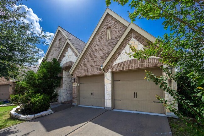 Building Photo - 11226 Dunstan Hill Dr
