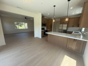 Building Photo - 845 Renfro Way
