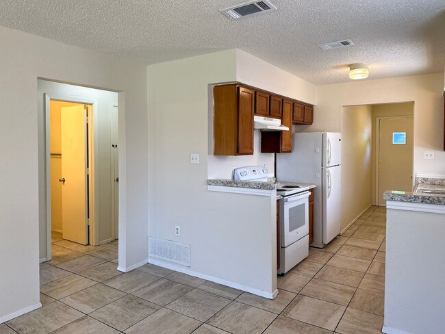 Photo - 200-202 Renee Drive Apartment