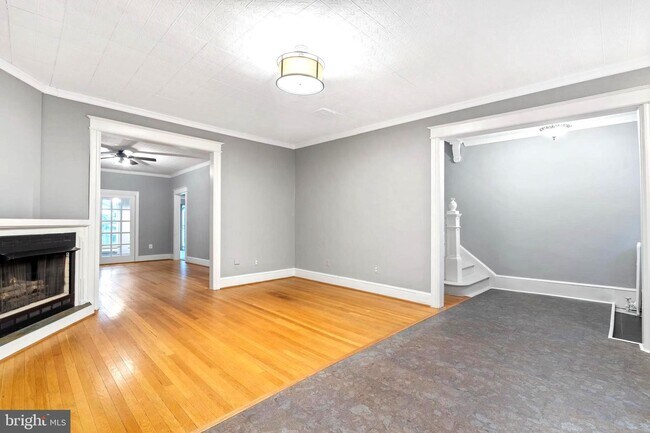 Building Photo - 1427 Shepherd St NW